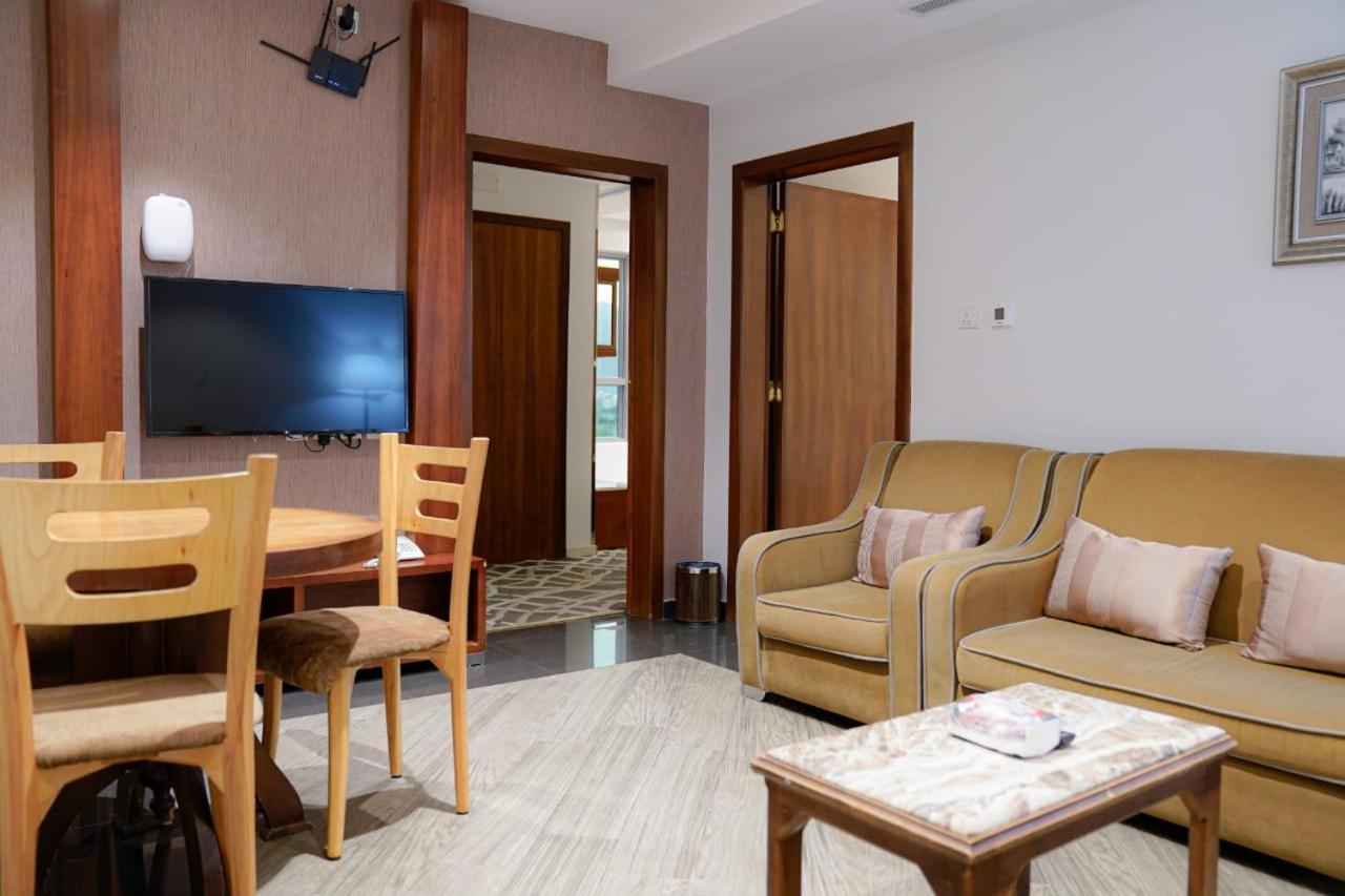 Fribion Apathotel Muhayil Luaran gambar